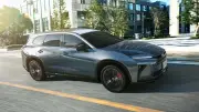 EV販売不振で欧州メーカーが戦略見直し、中国勢との競争激化