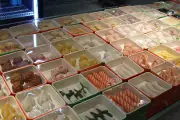 EV販売鈍化で日本メーカーに高まるリスクと生き残り戦略