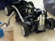 EV販売鈍化で変わる自動車業界、トヨタの戦略転換は成功か
