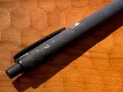 トンボ鉛筆の新シャープペンシル「FUMI」が持つ驚きの書き味と新素材NAGORIの秘密