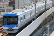 博多祇園山笠「追い山笠」に臨時列車、地下鉄全線で早朝運行