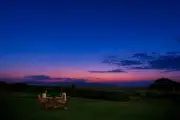 リゾナーレ小浜島、1日1組限定「うつろい絶景ディナー」9月15日開始