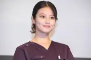 今田美桜、梅雨の過ごし方に「ソファから動かない」と意外な私生活明かす