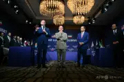 イラン代表団、トランプ氏の攻撃警告受け退席 協議は継続か