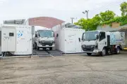 いすゞと横浜市、バッテリー交換式EV塵芥車の実証実験を開始