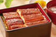 ジョイフル、夏の新グランドメニュー発表 うな丼やユーリンチーうどん発売、人気メニュー値下げも