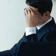 テストステロン低下の原因は？内臓脂肪・睡眠不足・運動不足・ストレスの影響を解説