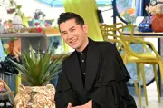 本木雅弘、14年ぶり『A-Studio＋』出演で夫婦2ショット写真初公開