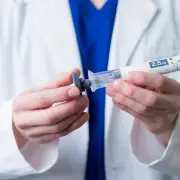 マンジャロが社会現象化した背景：適応外の糖尿病薬がなぜ「痩せ薬」として拡散？
