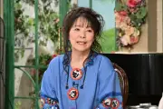 尾崎亜美、デビュー50周年で『徹子の部屋』出演 名曲秘話や結婚式トラブル告白