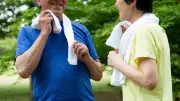 73歳精神科医が勧める「ひとり老後」の人づきあい術：異性との交流で若さを保つ