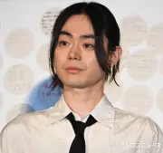菅田将暉、軍師役続くも「めちゃくちゃバカ」と告白 本木雅弘がフォロー