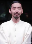 柄本時生、舞台けいこは“ずっと裸足”　柄本家ならではの理由告白「幼少期に劇場を裸足で走っていた」