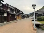 東洋経済の写真記事：日本経済の新たな潮流を探る