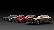 トヨタ「クラウン」4モデルの違いを徹底比較！クロスオーバー、スポーツ、セダン、エステートの選び方