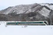 EVシフト加速、トヨタの水素戦略に暗雲か