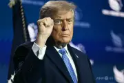 トランプ氏、民主党を「神を信じぬ共産主義者」と批判 宗教右派演説で