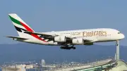 米イラン戦闘終結合意も航空旅行業界への影響続く、中東エアライン運航正常化遅れ