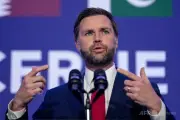 バンス米副大統領、イランに「暴力には暴力で応じる」と警告