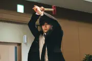 山田涼介主演『一次元の挿し木』第1話場面写真公開、200年前の人骨と義妹のDNAが一致