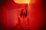 吉井和哉がTikTok公式アカウント開設、12年ぶりソロアルバムへ新展開