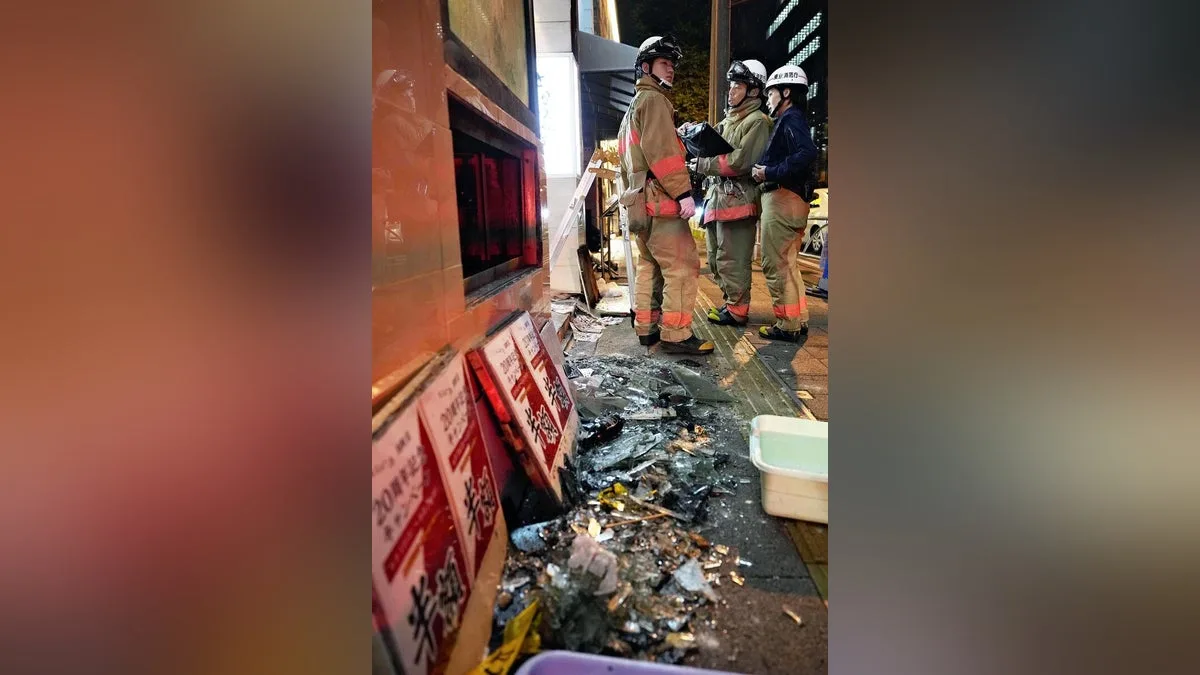 東京・田町の飲食店でガス缶爆発、店員2人軽傷