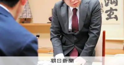 夏冰アマ名人が先勝、3連覇まであと1勝 囲碁アマ名人戦三番勝負