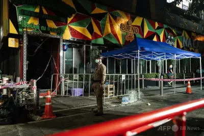 バンコクのバーで火災、27人死亡 首相が確認