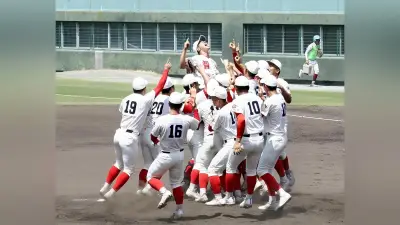 智弁和歌山が耐久に競り勝ち3連覇　春の甲子園逃した悔しさ乗り越え29度目V
