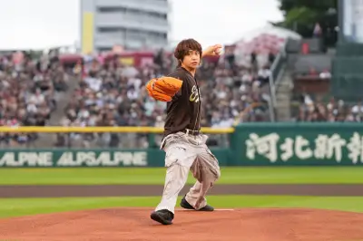 Hey! Say! JUMP八乙女光、楽天戦でセレモニアルピッチ！太田光捕手と3年ぶりバッテリー