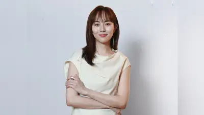 比嘉愛未、40歳で人生「シーズン4」突入 赤裸々エッセー集『またね。』出版の理由