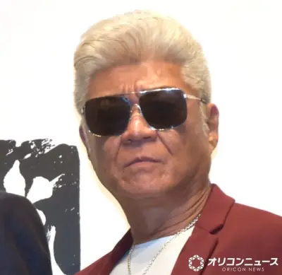 小沢仁志、64歳でムキムキ腕披露「60代の腕じゃない」と驚きの声