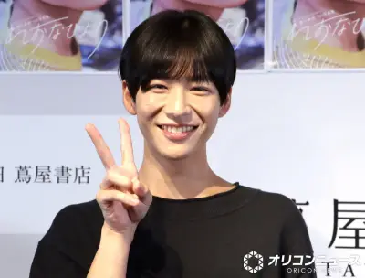 カンテレ秦令欧奈アナ、男性アナ初写真集「れおなびより」発売 撮影裏でヘリポート“偉業”明かす