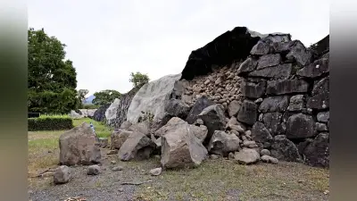 熊本城の石垣崩落40か所、松浜軒は長塀以外全壊 - 地震被害