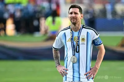 メッシ最後のW杯、決勝でスペインに敗れ涙 連覇ならず