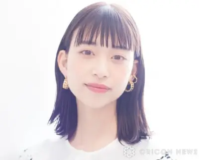 森川葵が『ガス人間』で地下アイドル姿披露、ミニスカ網タイツに首輪で話題
