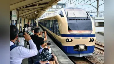 復刻「国鉄色」いなほ運行開始、日本海沿いを3連休に走る
