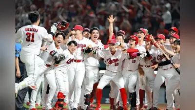 プロ野球・広島カープ坂倉将吾、七夕の夜に逆転サヨナラ2ランで「七夕の奇跡」をマツダスタジアムで再現の快挙