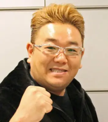 サンド伊達、『ぽかぽか』生放送に窓越し乱入 別番組ロケ中→観客に紛れる