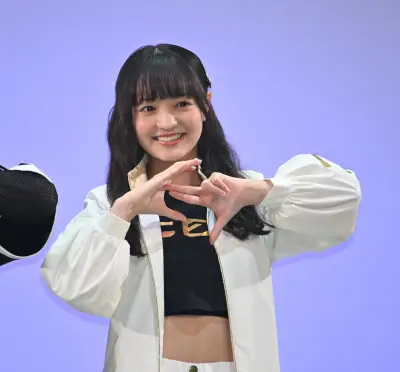 角心菜、谷田ラナとの絆は“リアルキキコト” 『超ギャバン』撮影秘話と『角醒ハンター オメガホーン』サプライズ発表