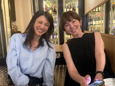 渡辺満里奈、約25年ぶりにパリへ 雨宮塔子と再会「胸が熱くなりました」