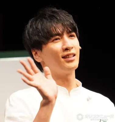 WEST.藤井流星、誕生日がイベントと被りがちで申し訳なさと感謝 舞台サプライズ期待