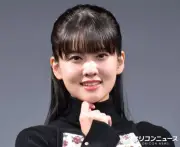 大西亜玖璃、お菓子の白黒袋に絵を描く流行に参加「センスの塊」と反響