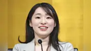 芥川賞・直木賞、歴史的同時受賞　作家の新境地