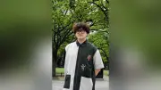 芥川賞作家・鈴木結生さん、短編小説を相次ぎ発表「猛烈な勢いで書き続ける」