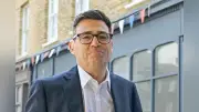 英首相にバーナム氏就任、10年で7人目…短命政権続き「責任ある政治」訴え