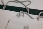 アップルが箱からプラスチックを消すまでの10年、開封体験を変えなかった執念と日本の技術