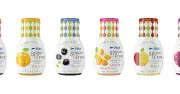 アヅハタのボトル型ジャム「Spoon Free」、3年で売上3倍 瓶不要で使いやすく高齢者に支持される