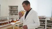 倒産寸前の酒蔵に残された400樽の原酒が生んだ奇跡のウイスキー
