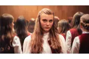 実話ベースのサスペンス『ブロークン・ヴォイス』予告編公開、プラハ合唱団性加害事件を描く